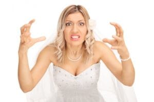8 Effective Wedding Disaster Hacks 1