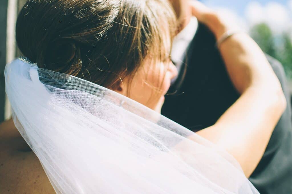 veil, bride, woman-850119 wedding-superstitions